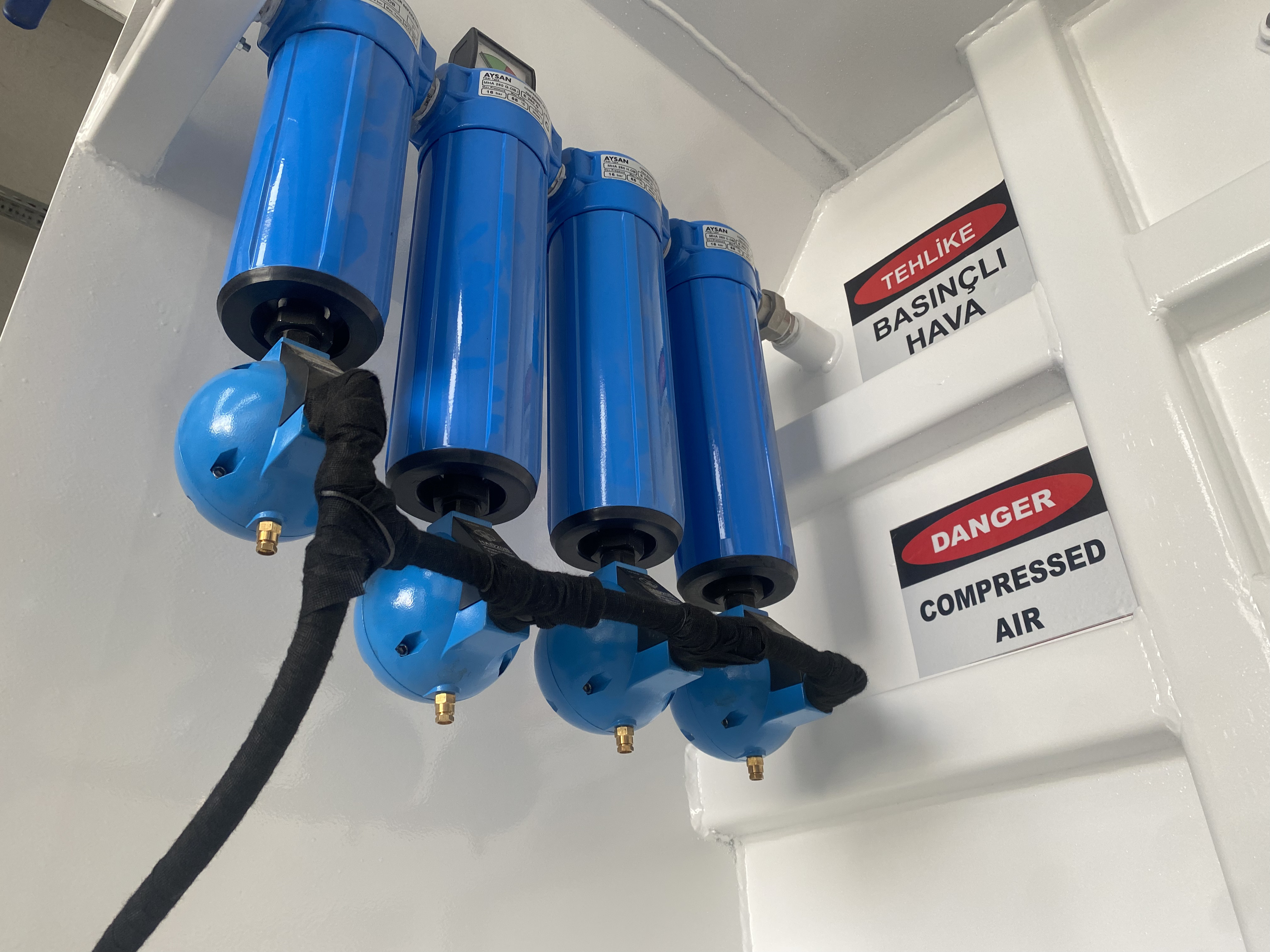 Breathable Air in a Refuge Chamber